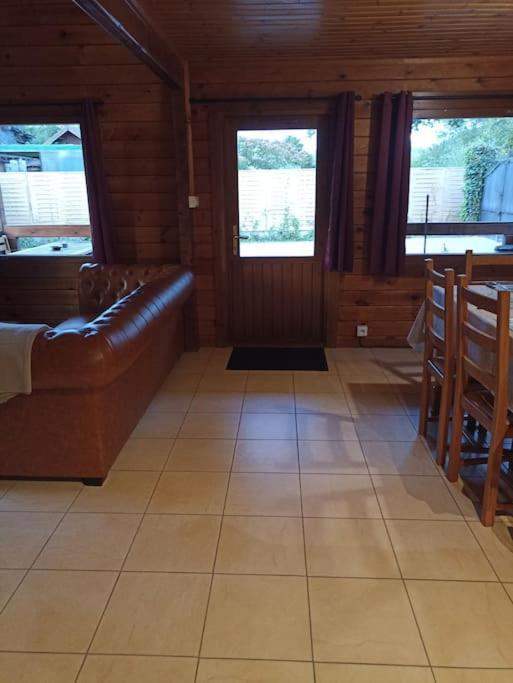 Chalet A La Campagne Bury  المظهر الخارجي الصورة